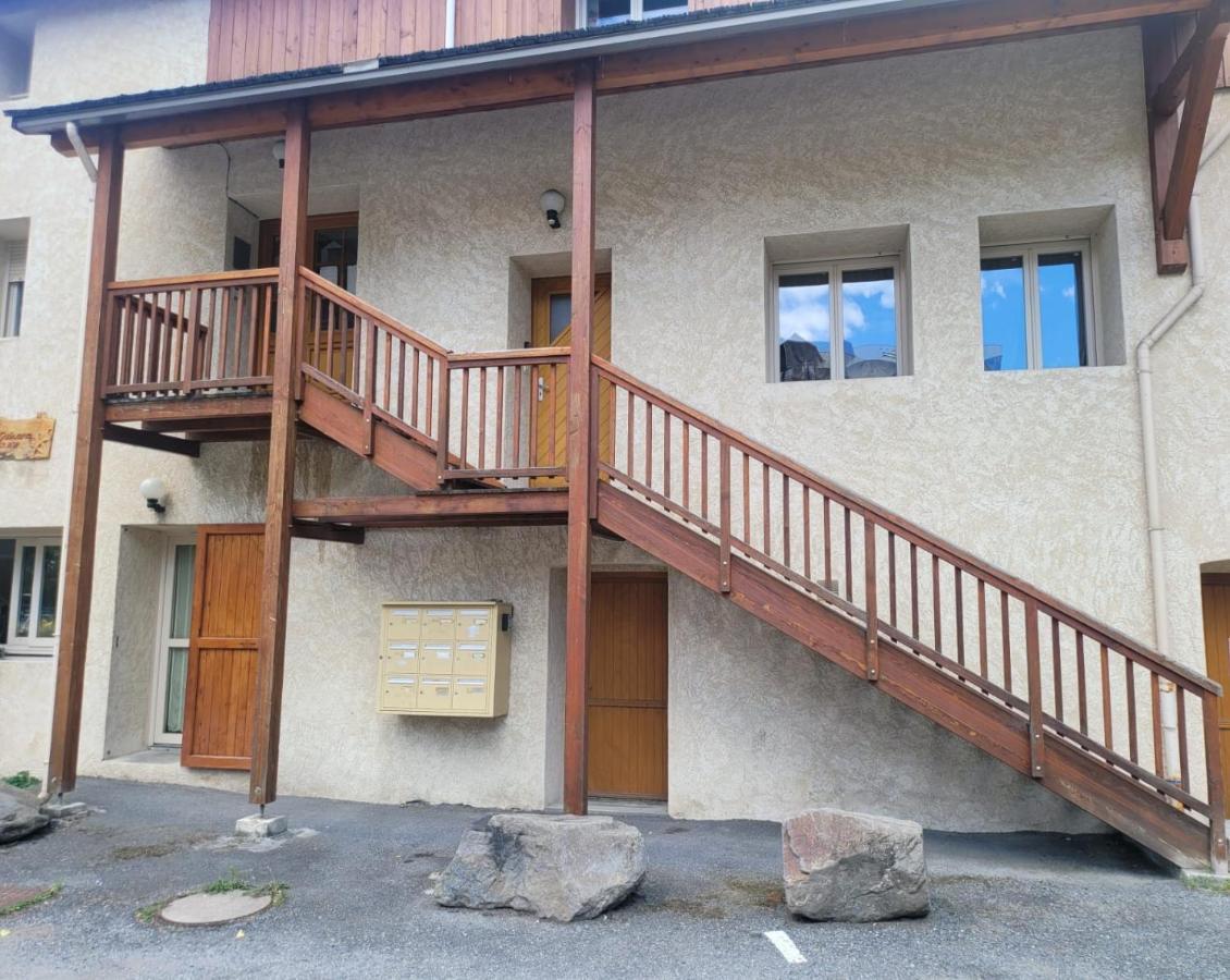 Charmant Duplex Pied De Pistes Briancon Exterior photo